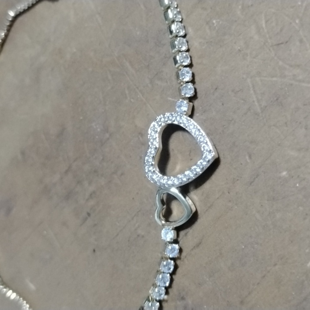 Bracelet 3/$25 - Picture 2 of 6